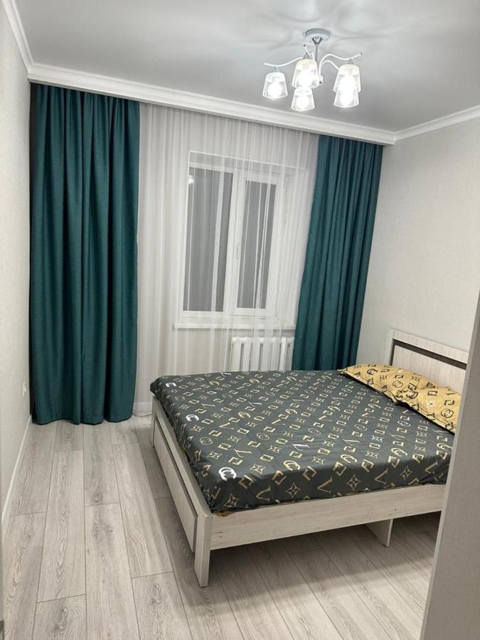 Apartment In Street Toktogula 77 Bishkek Exteriör bild