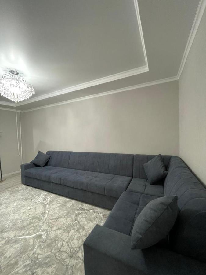 Apartment In Street Toktogula 77 Bishkek Exteriör bild